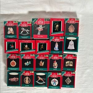 Hallmark Keepsake 20 Piece Ornament Collection